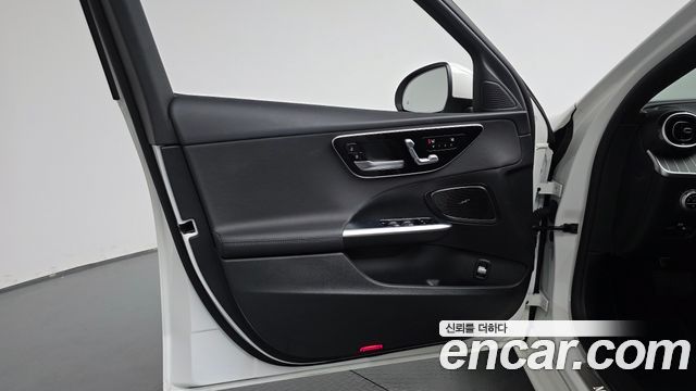 Mercedes-Benz C-Class (W206) C300 4MATIC Avantgarde 2024 — фото 24