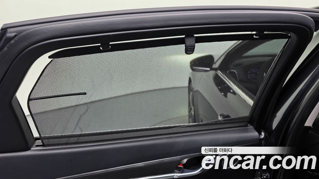 Hyundai Grandeur (IG) 3.0 LPi Exclusive (Rental Car) 2019 — фото 18