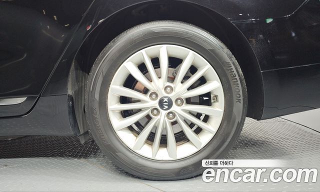 Kia K7 Premier 2.5 GDI Prestige 2020 — фото 21