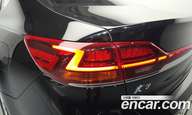 Kia K7 Premier 2.5 GDI Prestige 2020 — фото 23
