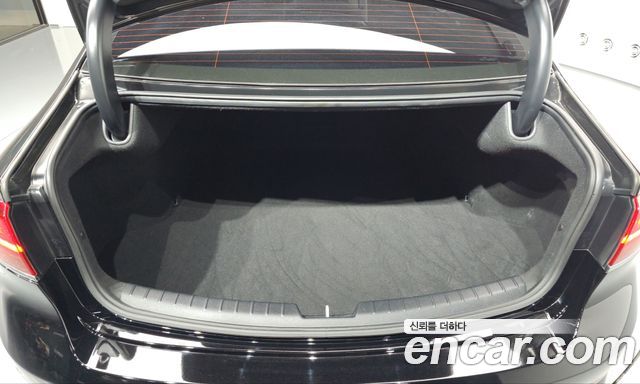 Kia K7 Premier 2.5 GDI Prestige 2020 — фото 35