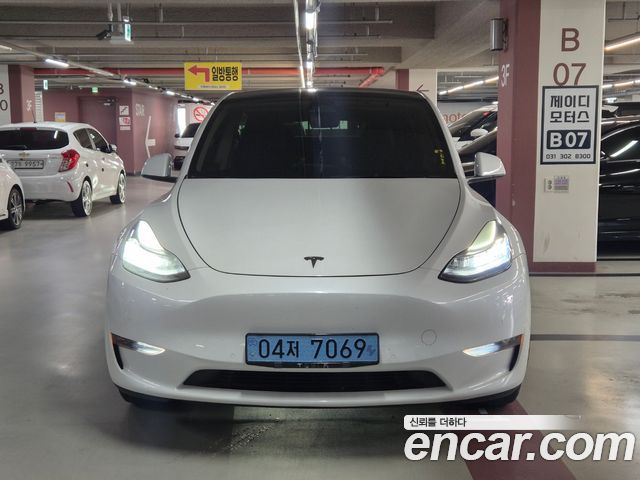 Tesla Model Y Long Range AWD 2022 — фото 2