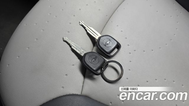 Chevrolet Spark LS Star 2012 — фото 18
