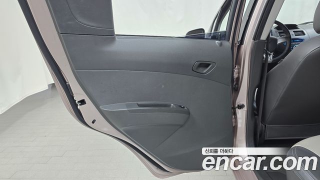 Chevrolet Spark LS Star 2012 — фото 25