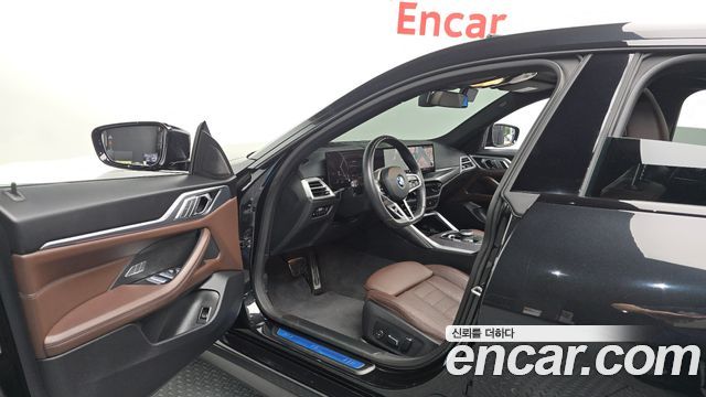 BMW 4 Series (G22) 420i M Sports GranCoupe 2025 — фото 10
