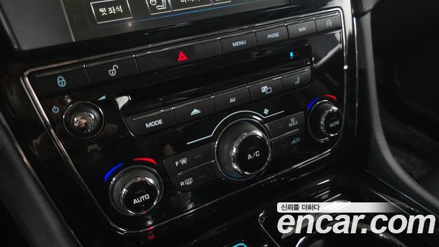 Jaguar XJ 3.0D Premium Luxury LWB X351 2014 — фото 17