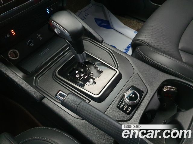 KG Mobility (SsangYong) Rexton Sports Khan Diesel 2.2 4WD Prestige (Leaf) 2021 — фото 9