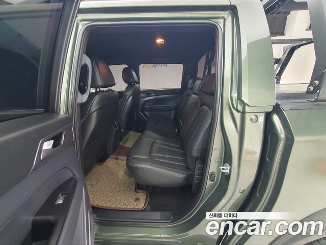 KG Mobility (SsangYong) Rexton Sports Khan Diesel 2.2 4WD Prestige (Leaf) 2021 — фото 11
