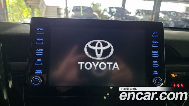Toyota Camry (XV70) 2.5 LE Hybrid 2024 — фото 10