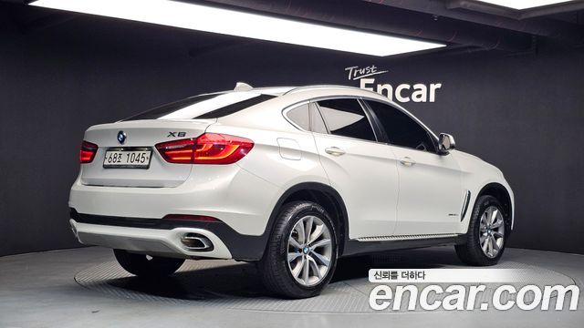 BMW X6 (F16) xDrive 30d 2017 — фото 2