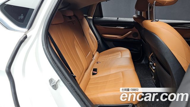 BMW X6 (F16) xDrive 30d 2017 — фото 15