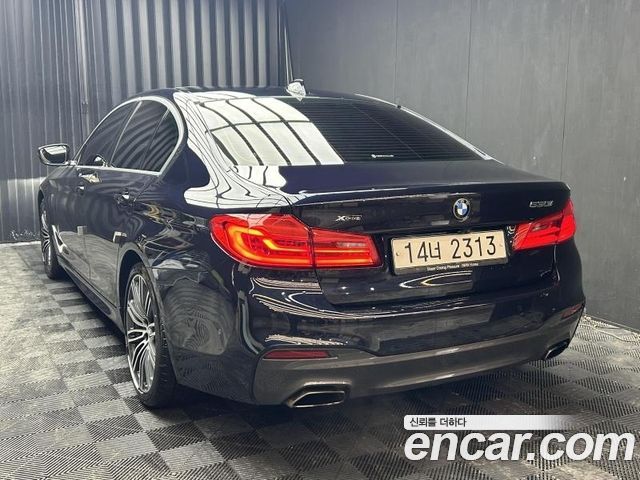 BMW 5 Series (G30) 530i xDrive M Sport Package Plus 2019 — фото 4
