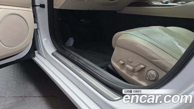 Genesis G80 (RG3) Gasoline 2.5 Turbo 2WD 2023 — фото 17