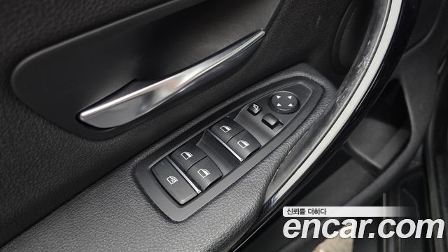 BMW 4 Series (F32) 420i Gran Coupe Special Edition 2020 — фото 19