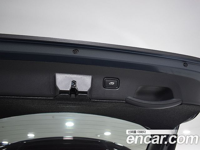 Kia Sportage (V) LPG 2.0 2WD Signature X Line 2025 — фото 4