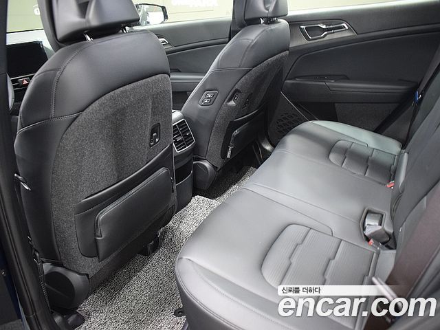 Kia Sportage (V) LPG 2.0 2WD Signature X Line 2025 — фото 6