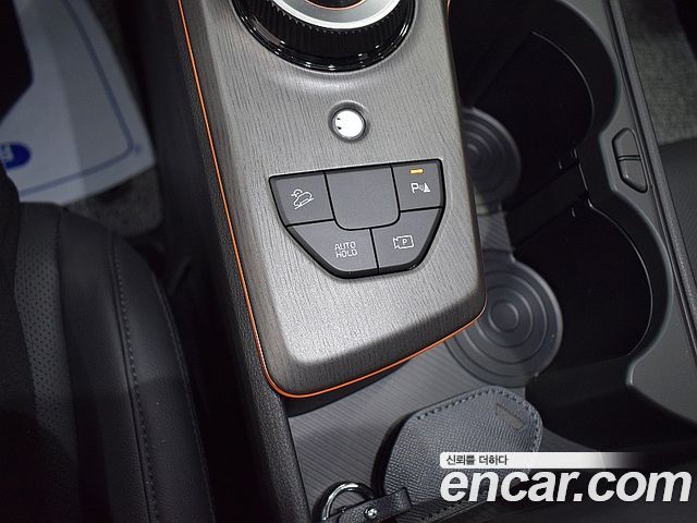 Kia Sportage (V) LPG 2.0 2WD Signature X Line 2025 — фото 19