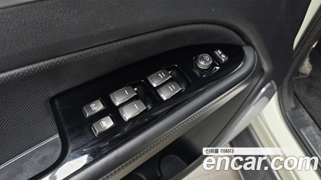 KG Mobility (SsangYong) Rexton Diesel 2.2 2WD Luxury 2021 — фото 33