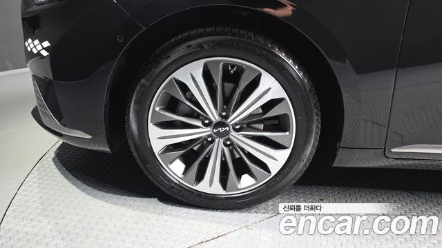 Kia K8 Hybrid Signature 2024 — фото 5