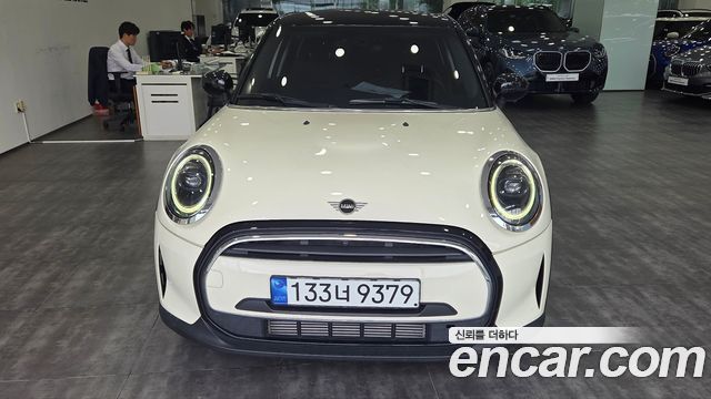 MINI Cooper 5Door Classic Third Generation