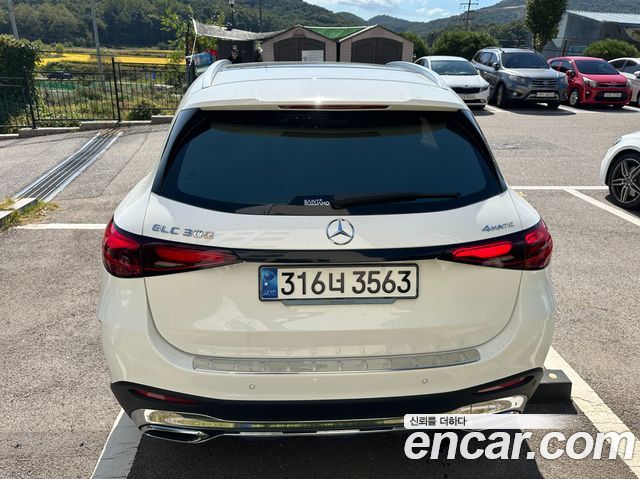 Mercedes-Benz GLC-Class (X254) GLC 300 4MATIC Avantgarde 2024 — фото 3