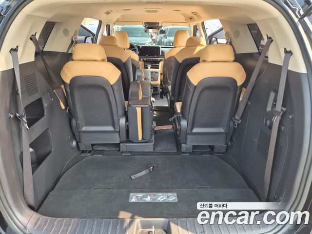 Kia Carnival (IV) Diesel 11-Seater Prestige 2023 — фото 15