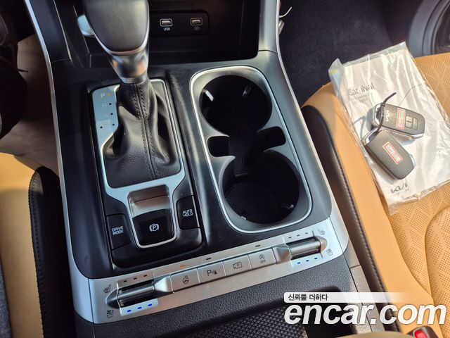 Kia Carnival (IV) Diesel 11-Seater Prestige 2023 — фото 18