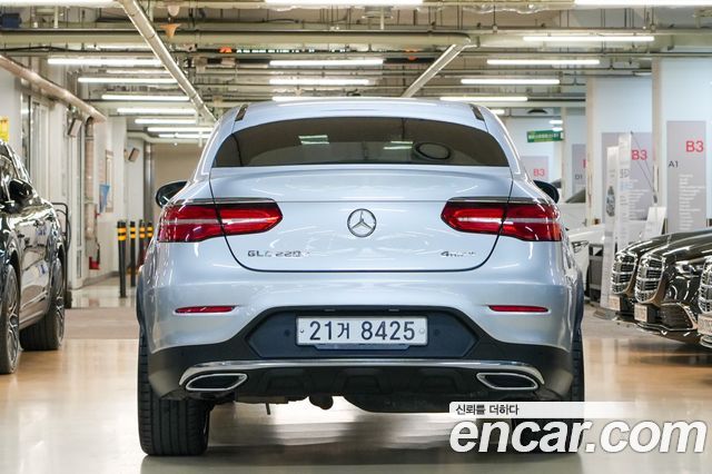 Mercedes-Benz GLC-Class (X253) GLC220 d 4MATIC Coupe 2017 — фото 2