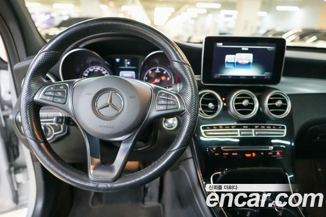 Mercedes-Benz GLC-Class (X253) GLC220 d 4MATIC Coupe 2017 — фото 17
