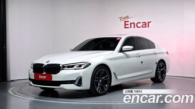 BMW 5 Series (G30) 523d Luxury