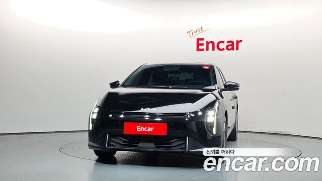 Kia EV4 Standard 2WD Air 2026 — фото 3