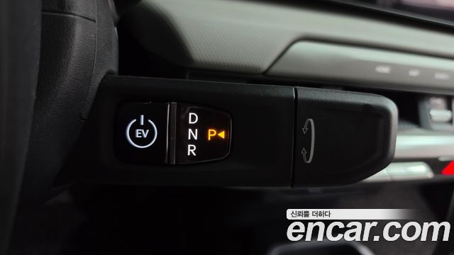 Kia EV4 Standard 2WD Air 2026 — фото 9