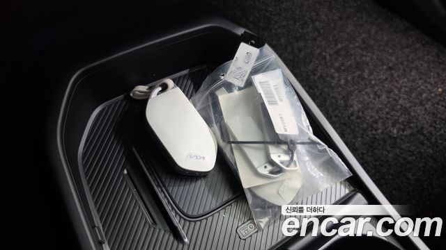 Kia EV4 Standard 2WD Air 2026 — фото 17