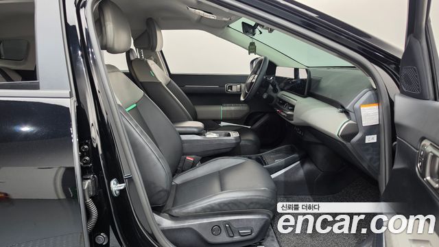 Kia EV4 Standard 2WD Air 2026 — фото 26