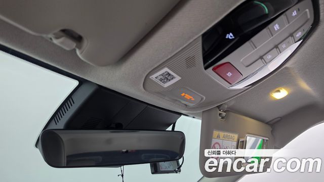Kia EV4 Standard 2WD Air 2026 — фото 29