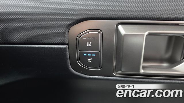 Kia EV4 Standard 2WD Air 2026 — фото 30