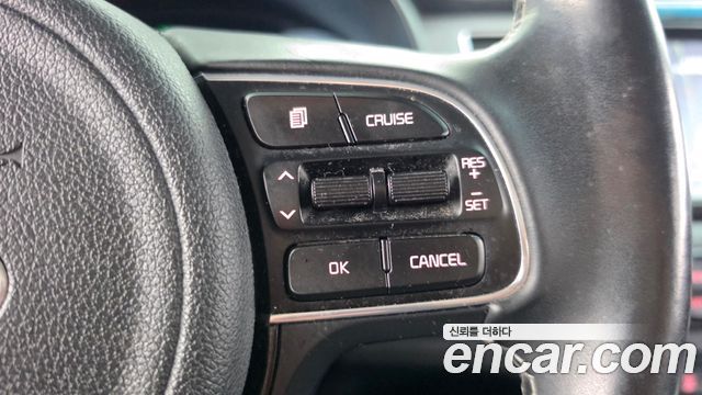 Kia Niro Prestige 2019 — фото 18
