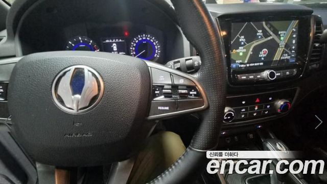 KG Mobility (SsangYong) Rexton Sports Khan Diesel 2.2 4WD Prestige (Leaf) 2020 — фото 17
