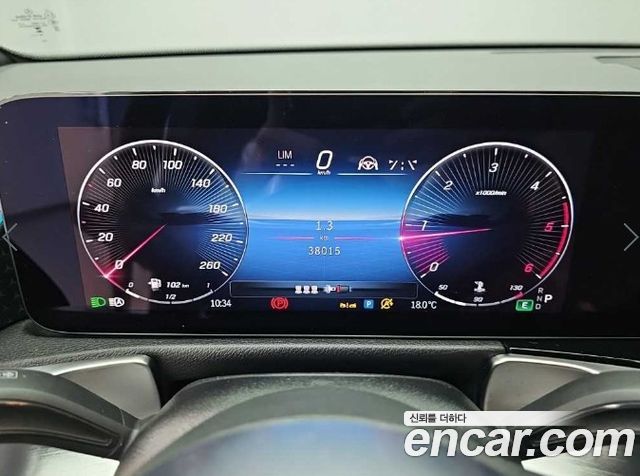 Mercedes-Benz GLB-Class (X247) GLB200 d 2024 — фото 6