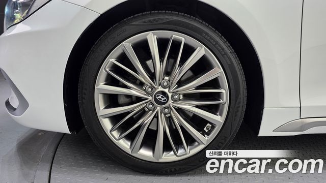 Hyundai Grandeur (IG) 2.4 Premium 2019 — фото 5