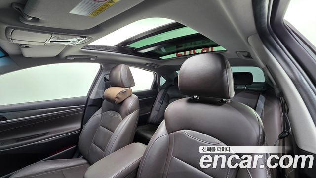 Hyundai Grandeur (IG) 2.4 Premium 2019 — фото 12