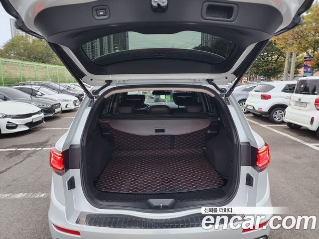 Renault Korea QM6 2.0 GDe PREMIERE 2WD 2023 — фото 16
