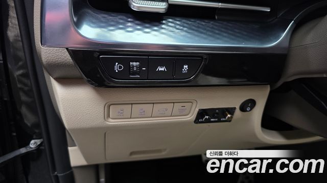 Kia Carnival (IV) Gasoline 9-Seater Hi-Limousine Signature 2023 — фото 30