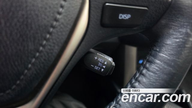 Toyota RAV4 2.5 4WD 4th 2015 — фото 27