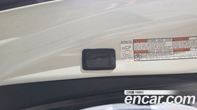 Toyota RAV4 2.5 4WD 4th 2015 — фото 28