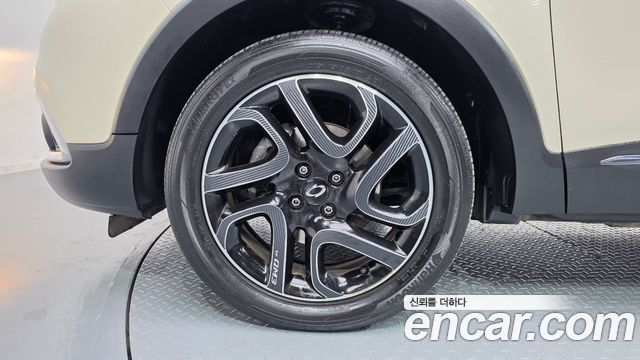 Renault Korea QM3 RE 2015 — фото 5