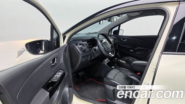 Renault Korea QM3 RE 2015 — фото 10