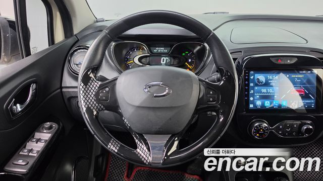 Renault Korea QM3 RE 2015 — фото 14