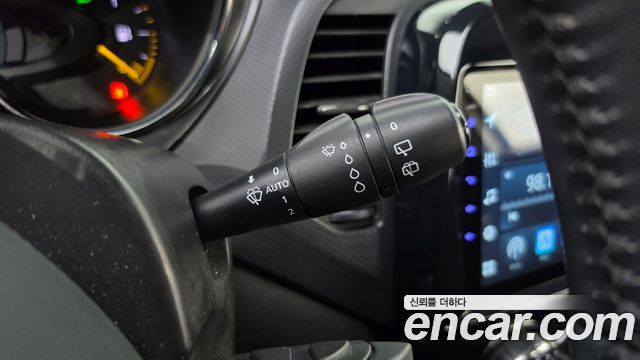 Renault Korea QM3 RE 2015 — фото 19
