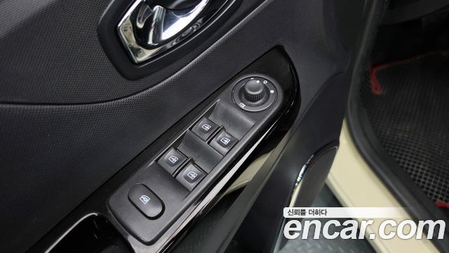 Renault Korea QM3 RE 2015 — фото 20